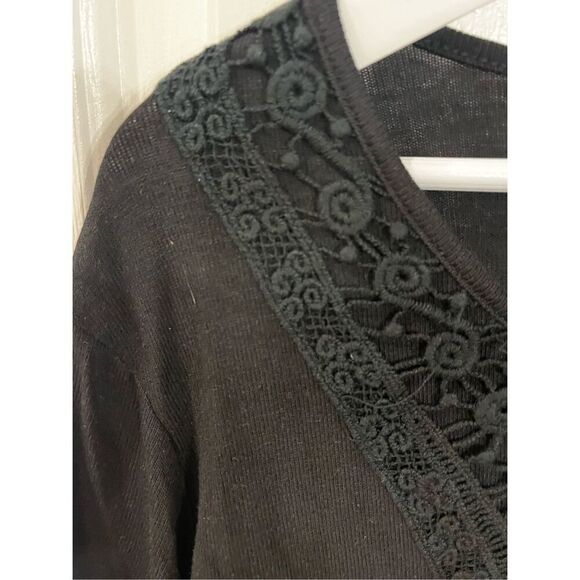 Weekend by Suzanne Betro Black Knit Crochet Front Long Sleeve Babydoll Too sz 2X - Picture 4 of 8